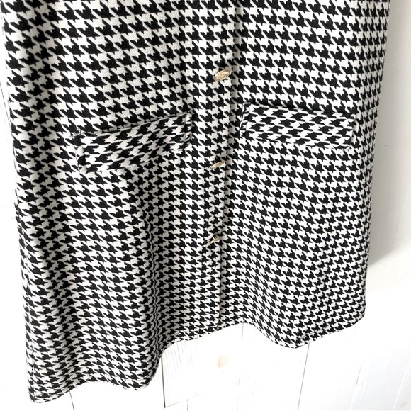 Zara Girl’s Houndstooth with Gold Buttons Dress Size 13 / 14 - Picture 6 of 7